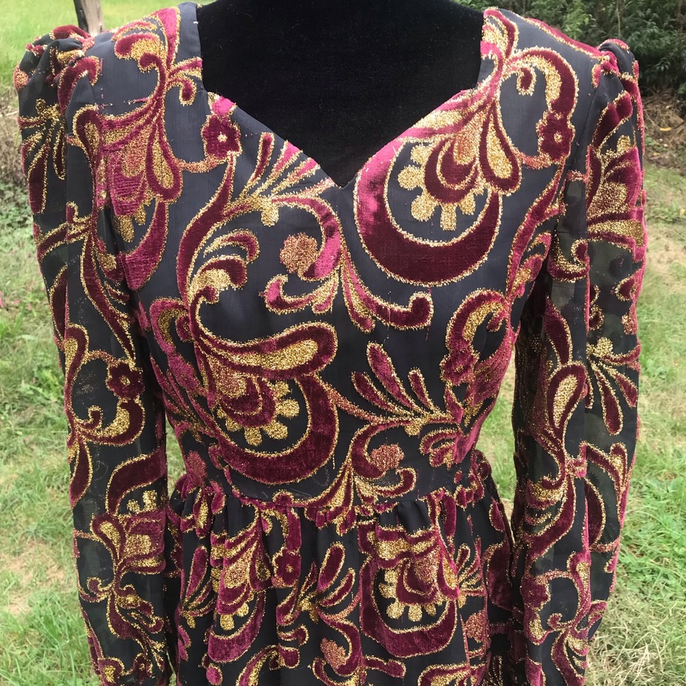 Vintage 60s 70s Burgundy & Gold Sparkle Gown //Maxi Dress //Classy //Holiday